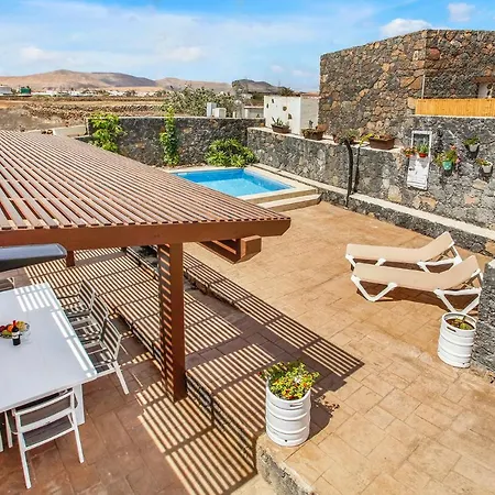 Casa Flora Nyaraló *